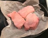 サメの、にんにく風味の甘辛照り焼き！作り方1写真