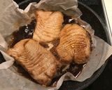 サメの、にんにく風味の甘辛照り焼き！作り方4写真