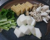 かぶと厚揚げときのこの白いごま味噌汁作り方2写真