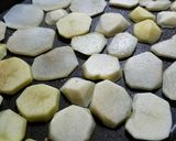 ホットプレートでじゃがいもピザ作り方2写真