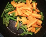 捨てずに簡単！春菊の茎と人参のきんぴら作り方5写真