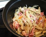 豚バラ肉と白菜スープ ジャガイモでトロリ作り方4写真