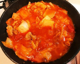 簡単！寒い日に白菜と鶏肉の煮込み♡作り方2写真