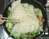 焼きうどん♪簡単シーフードしょうゆ味作り方8写真