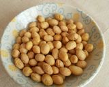 炒り大豆できなこ大豆(✿˘︶˘✿ )作り方1写真