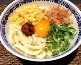 白だしと梅で簡単さっぱり！釜玉うどん作り方3写真
