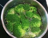 エビとブロッコリーと玉子の味噌マヨサラダ作り方2写真