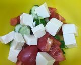 チーズとトマトときゅうりの塩こんぶ和え作り方3写真