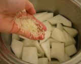 大根と鶏団子の煮物作り方3写真