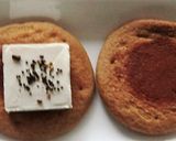 どら焼きの皮に、紅茶乗せチーズと塩トマト作り方2写真