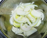 簡単。タマネギと卵炒め作り方1写真