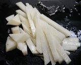 簡単！長いも小松菜のベーコン炒め作り方1写真