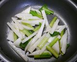 簡単！長いも小松菜のベーコン炒め作り方2写真