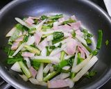 簡単！長いも小松菜のベーコン炒め作り方3写真