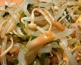 簡単！もやしとキノコと水菜のピリ辛ナムル作り方2写真