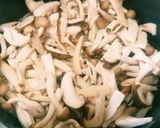 鶏肉とキノコたっぷりの炊き込みご飯作り方8写真