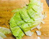 寒い朝に。白菜と油揚げのお味噌汁作り方7写真