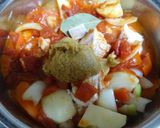煮込むだけ♪鶏肉と根菜のトマト味噌煮込み作り方5写真