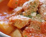 煮込むだけ♪鶏肉と根菜のトマト味噌煮込み作り方8写真