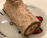 Wチョコクリーム、苺入りブッシュドノエル作り方43写真