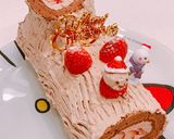Wチョコクリーム、苺入りブッシュドノエル作り方44写真