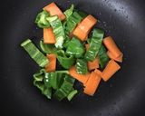 野菜と豚肉のうま味噌炒め作り方1写真