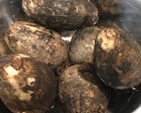 簡単♡里芋茹でて塩昆布和えてだけ煮物〜？作り方1写真