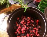 《ひじきの赤ワイン煮 トマト和え》作り方4写真