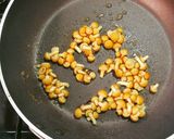 なめこがシャキシャキ！なめこと漬物の炒飯作り方3写真
