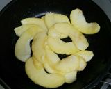 簡単！タルトタタン風ケーキ！作り方1写真