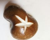 ピリ辛赤味噌の牡蠣鍋♪にんにくポカポカ〜作り方3写真