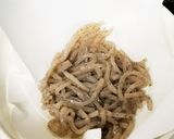 きのことコンニャクの煮物作り方1写真
