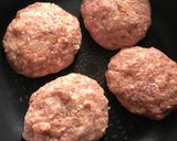 パンの耳消費に！簡単ふんわ〜りハンバーグ作り方3写真