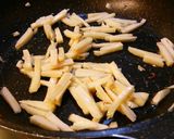 大根の葉プラス根菜炒め。作り方1写真