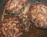 ステーキソースで食べるハンバーグ作り方5写真
