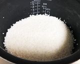 鶏ミンチで牛蒡の炊き込み作り方1写真