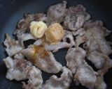 カリカリ豚の味噌生姜炒め作り方2写真