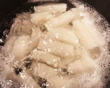 豚バラの旨味がしみた大根煮作り方1写真