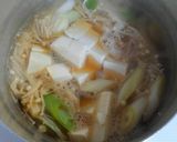 簡単❀朝食♪えのきとネギと豆腐のお吸い物作り方3写真