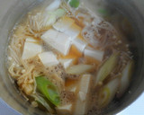 簡単❀朝食♪えのきとネギと豆腐のお吸い物作り方3写真