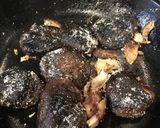 3分でもう一品☆シイタケのピリ辛チーズ作り方3写真