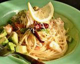 エビとアボカドのペペロンチーノ作り方5写真