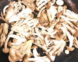 ☆鶏モモときのこの本格ピラフ☆作り方2写真