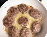 節約♪時短のふんわり煮込みハンバーグ☆作り方4写真