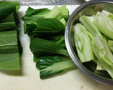 青梗菜とウインナーのにんにく炒め作り方1写真