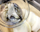 大根と牡蠣の煮物作り方1写真