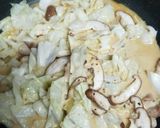椎茸とキャベツのガチソースパスタ　作り方6写真
