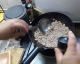 豚挽き肉のシャンタン生姜炒め作り方3写真