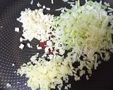 節約おかず☺麻婆ニラ＆エノキ☺作り方1写真
