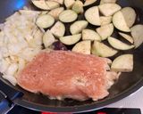 簡単＊鶏むね茄子のとろ〜りオムハヤシ丼作り方1写真